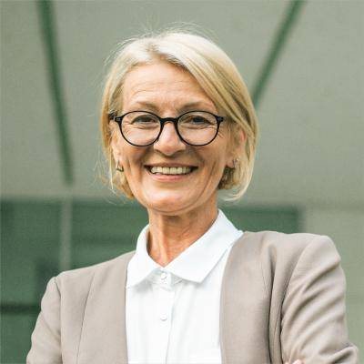 Andrea P., Geschäftsführerin aus Ried im Innkreis Andrea P., Geschäftsführerin aus Ried im Innkreis